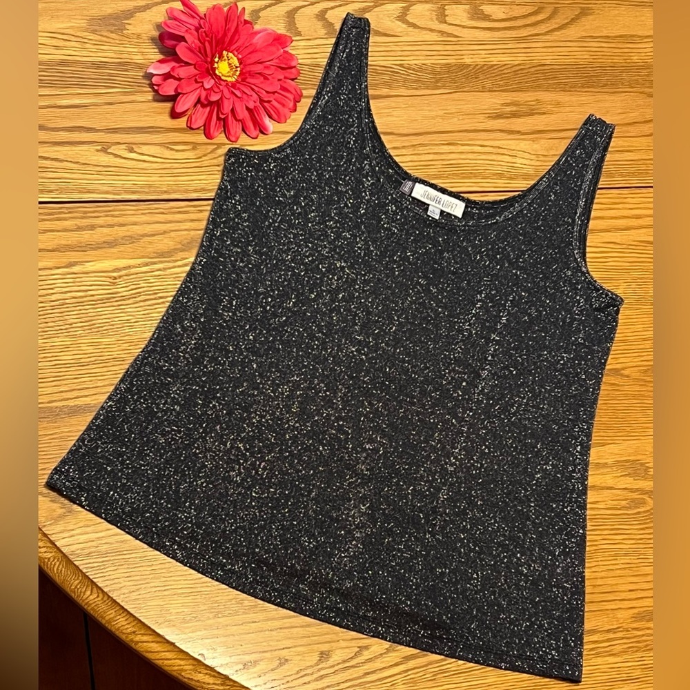 Metallic Sparkly Sleeveless Tops Lot 2 🪩 - Picture 4 of 12